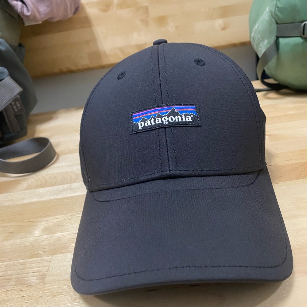 Black Patagonia hat